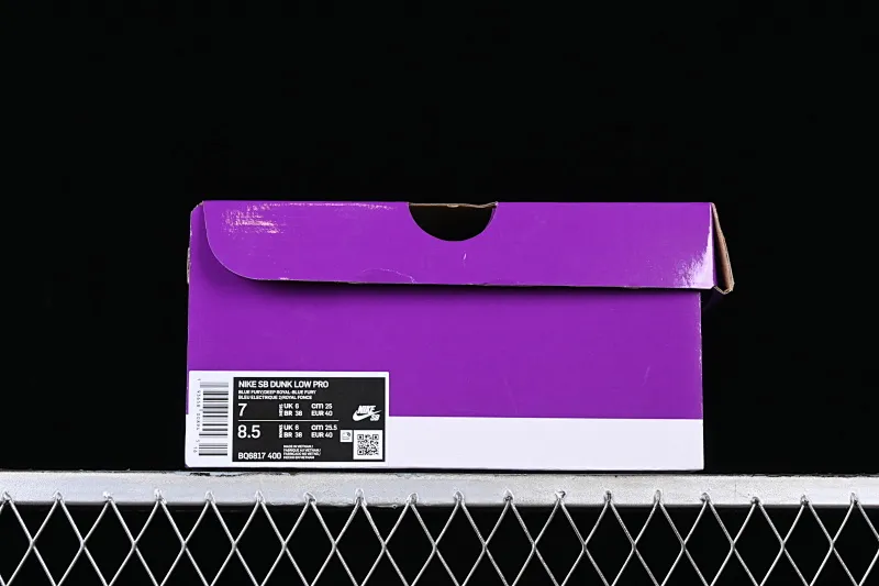 All categories Nk SB Dunk series Nk SB Dunk Low low-top sneakers K version NK SB Dunk Low Pro sky blue imitation wool low-top casual sneakers BQ6817-400